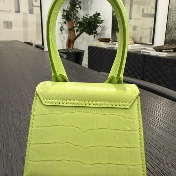 Jacquemus Le Chiquito Light Green Mini Bag - Picture 5 of 8